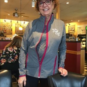 Meet your Posher, Connie